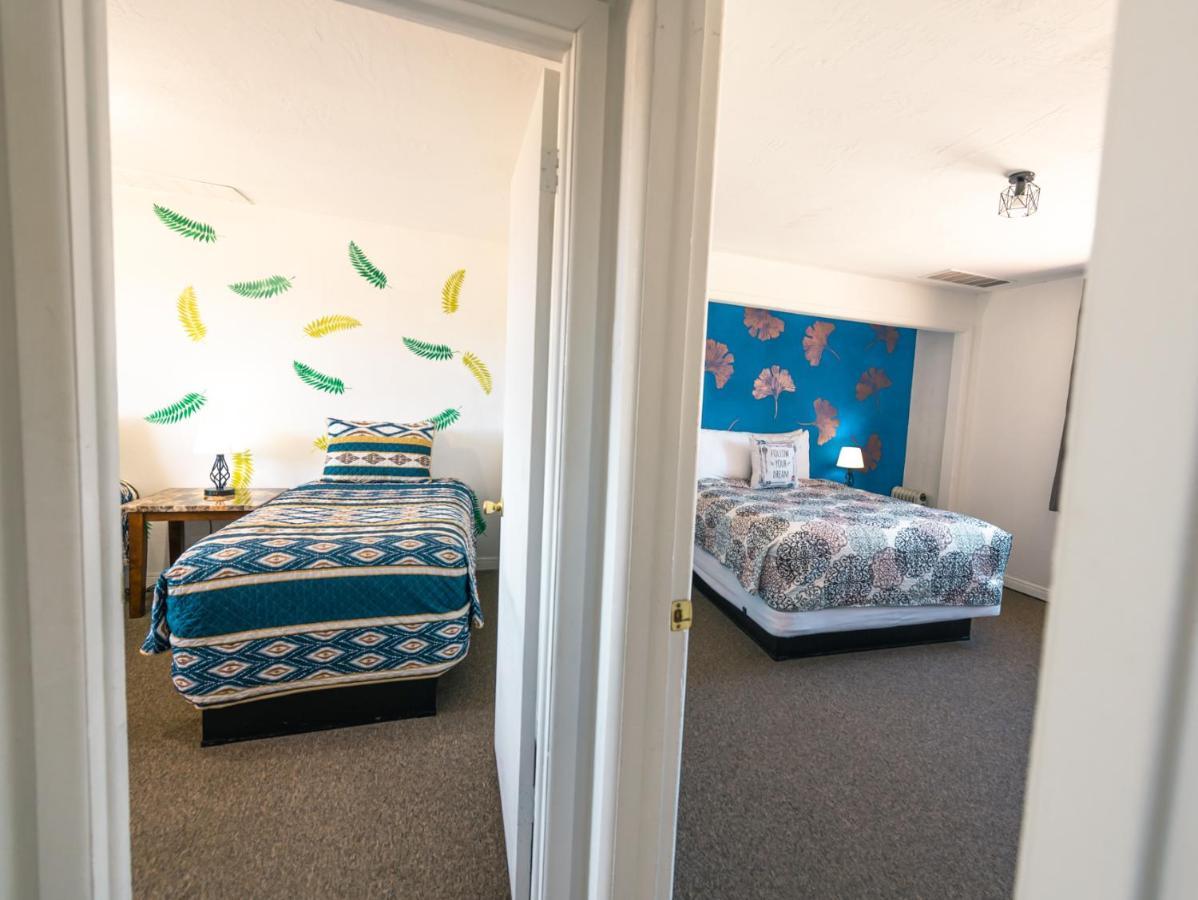 1 Or 3 Bedroom Apartment With Full Kitchen Page Eksteriør bilde